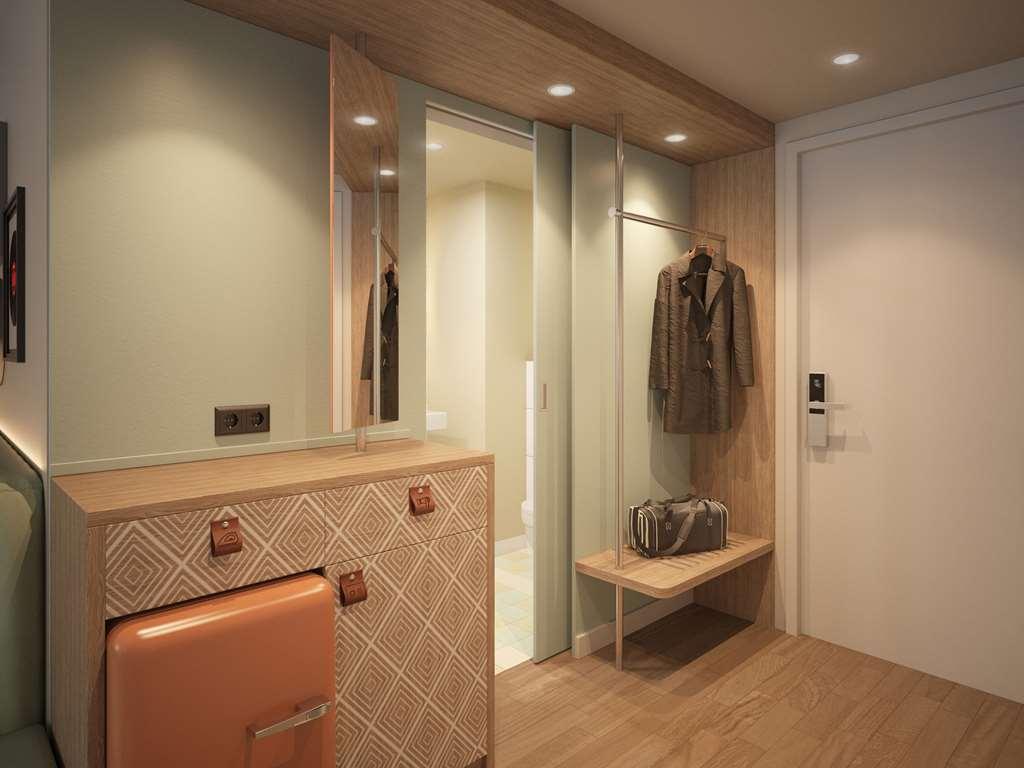 Hampton By Hilton Alcobendas Madrid Δωμάτιο φωτογραφία