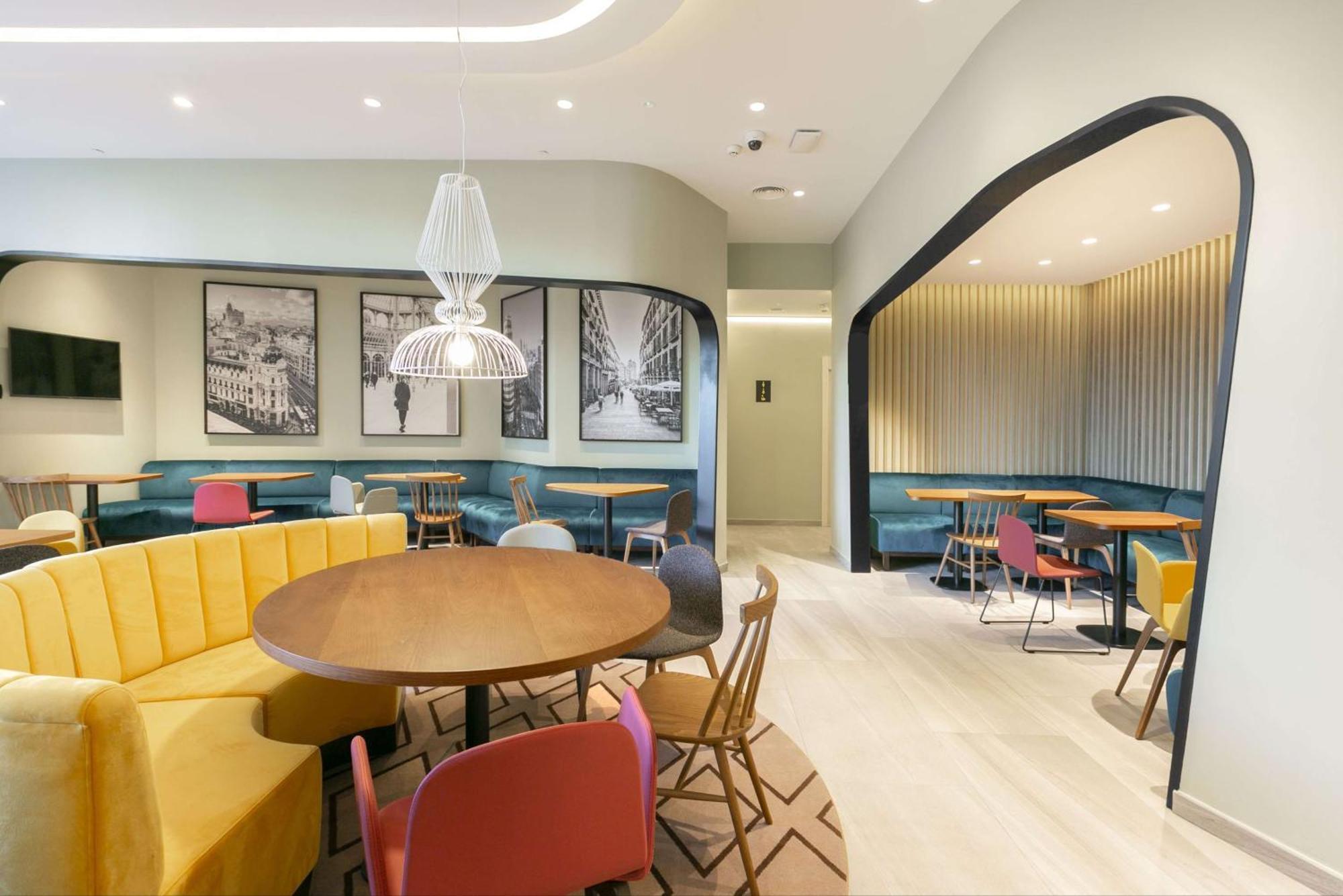 Hampton By Hilton Alcobendas Madrid Εξωτερικό φωτογραφία