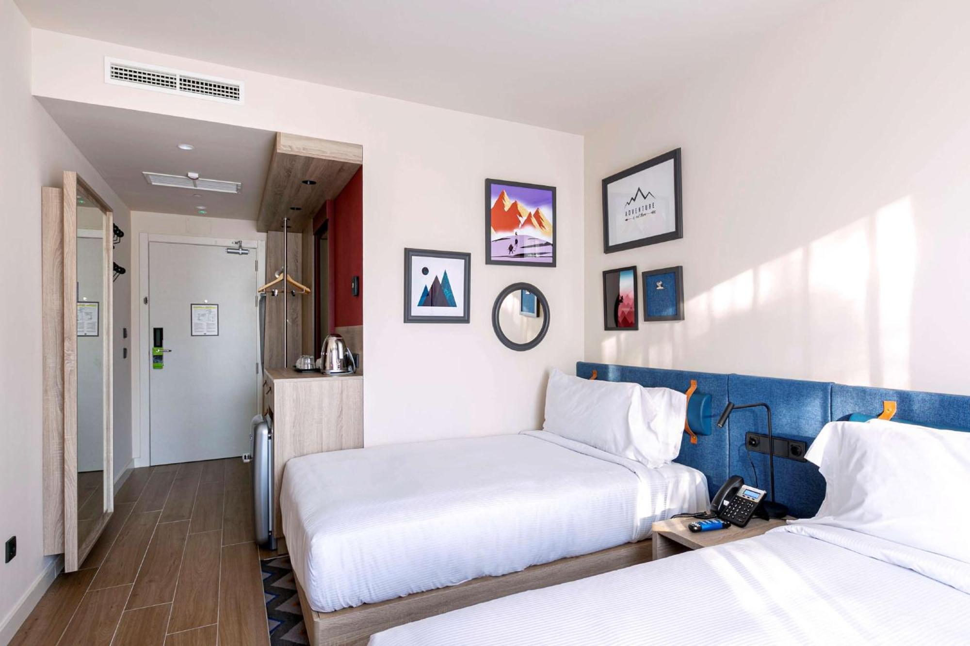 Hampton By Hilton Alcobendas Madrid Εξωτερικό φωτογραφία