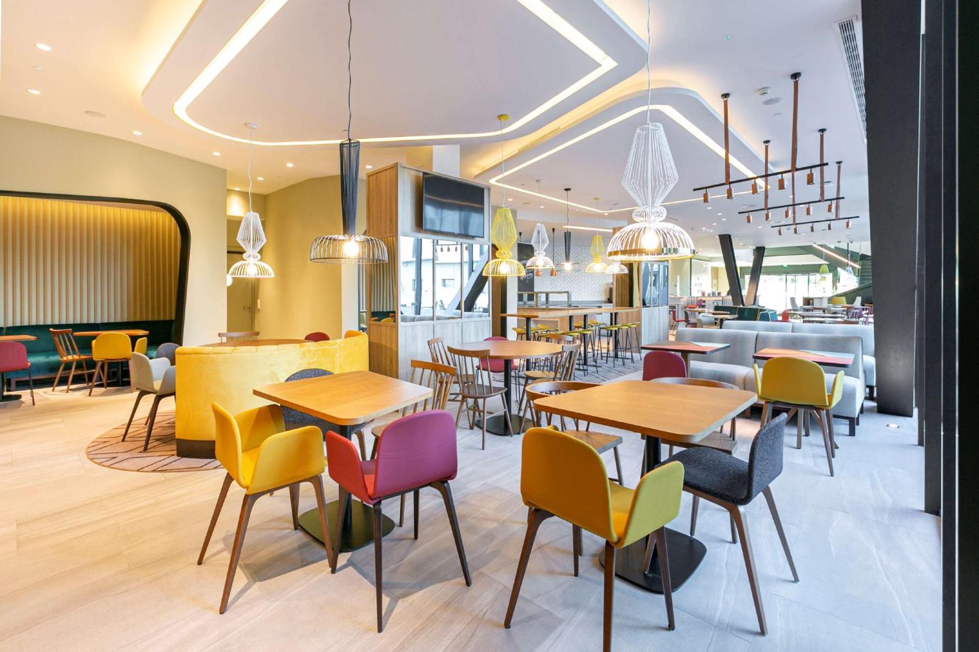 Hampton By Hilton Alcobendas Madrid Εξωτερικό φωτογραφία
