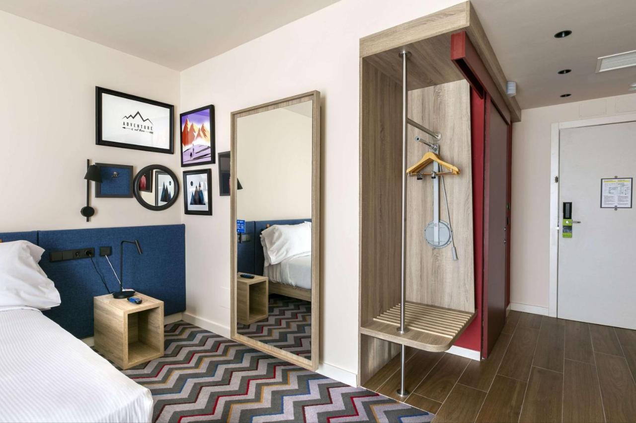 Hampton By Hilton Alcobendas Madrid Εξωτερικό φωτογραφία
